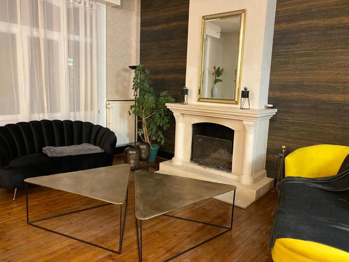 A La Villa Perroy Les Chambres Sont Spacieuses Et Les Petit-Dejeuners Offerts Dunkirk Exteriör bild