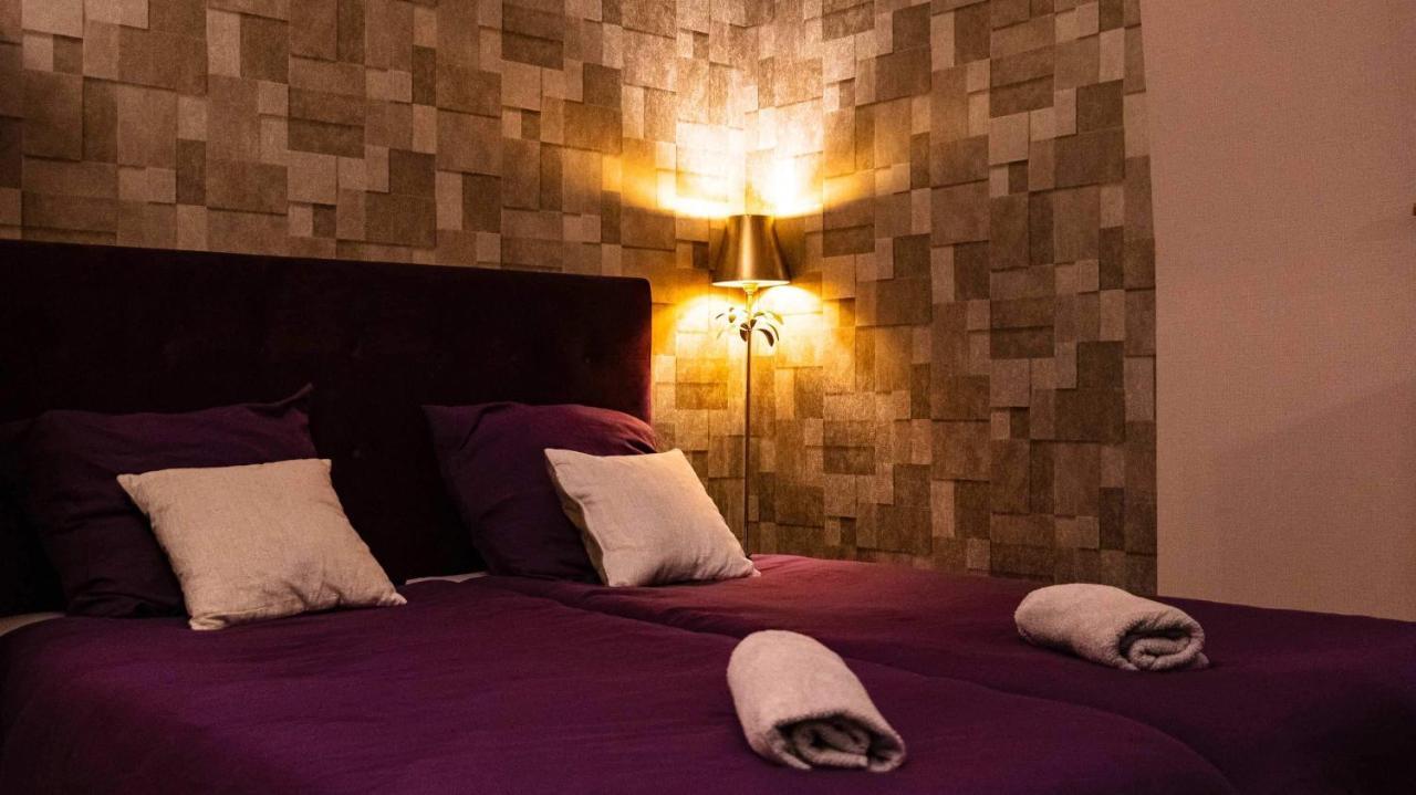 A La Villa Perroy Les Chambres Sont Spacieuses Et Les Petit-Dejeuners Offerts Dunkirk Exteriör bild